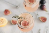 Balsamic Fig Shrub Recipe with Fresh Figs for Cocktails and Dressings