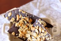 Crispy Cashew Toffee Brittle Recipe for Irresistible Candy