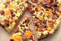 Homemade Bacon and Cheddar Breakfast Pizza Recipe