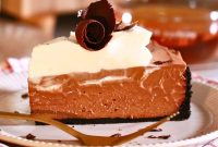 Decadent French Silk Pie Recipe: Smooth Chocolate Silk Pie