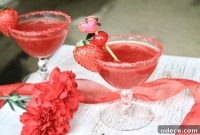 Sparkling Strawberry Satin Kiss: Valentine’s Day Rum Cocktail