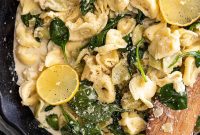 Creamy Lemon Tortellini Recipe with Garlic and Parmesan