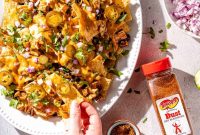 Spicy Queso Chicken Nachos Recipe for Game Night