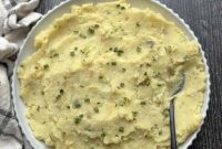 Silky Oven-Baked Mashed Potatoes with Creamy Texture