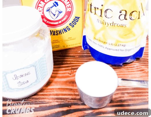 Homemade Dishwasher Detergent Recipe for Sparkling Dishes 3 A DIY powder dishwasher detergent that is all-natural, easy to make and actually works! Non toxic ingredients and no soap grating!
