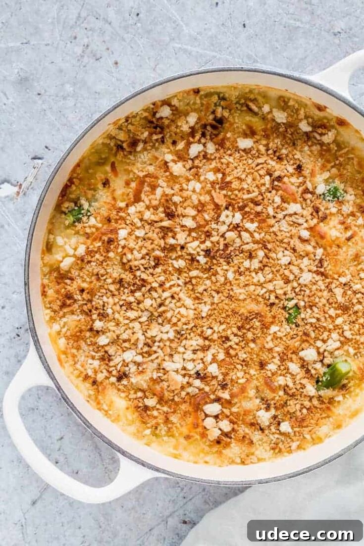 Asparagus macaroni cheese with breadcrumb topping