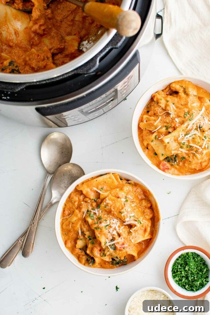 Instant Pot lasagna soup in bowls