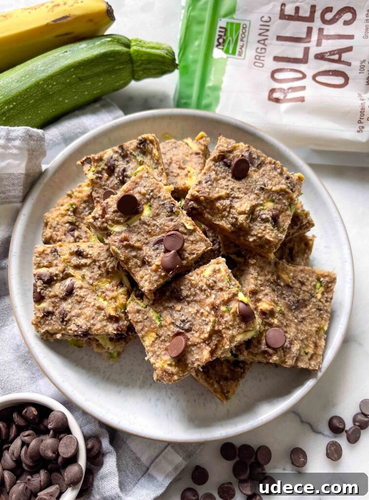 Zucchini Oatmeal Bars