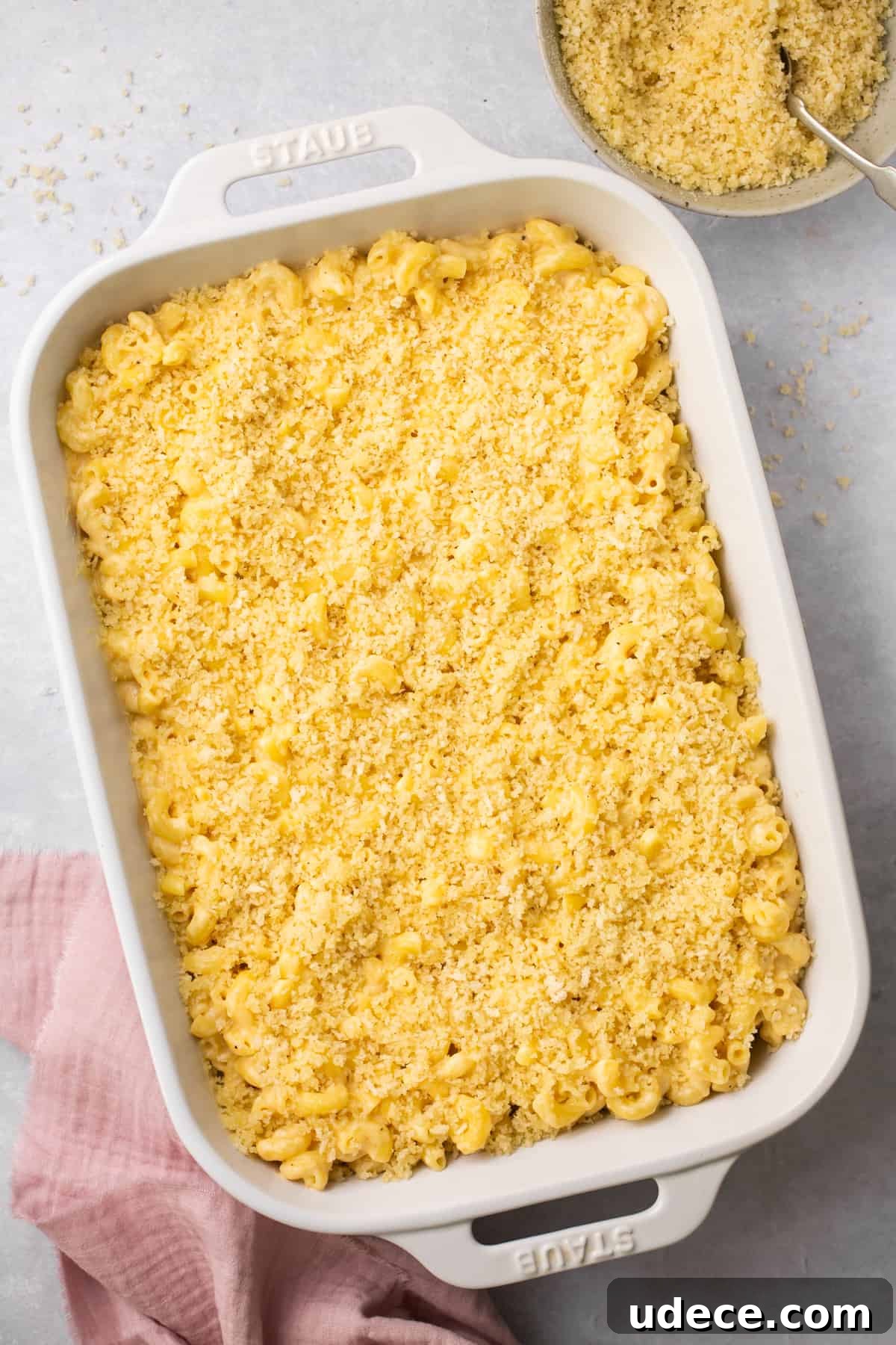 mac and cheese in white dish