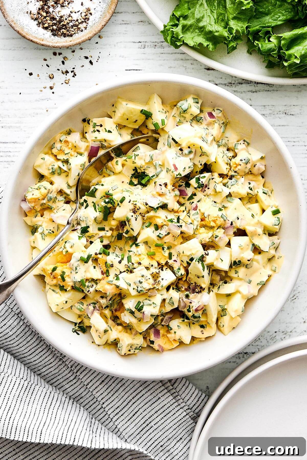 A bowl of egg salad.