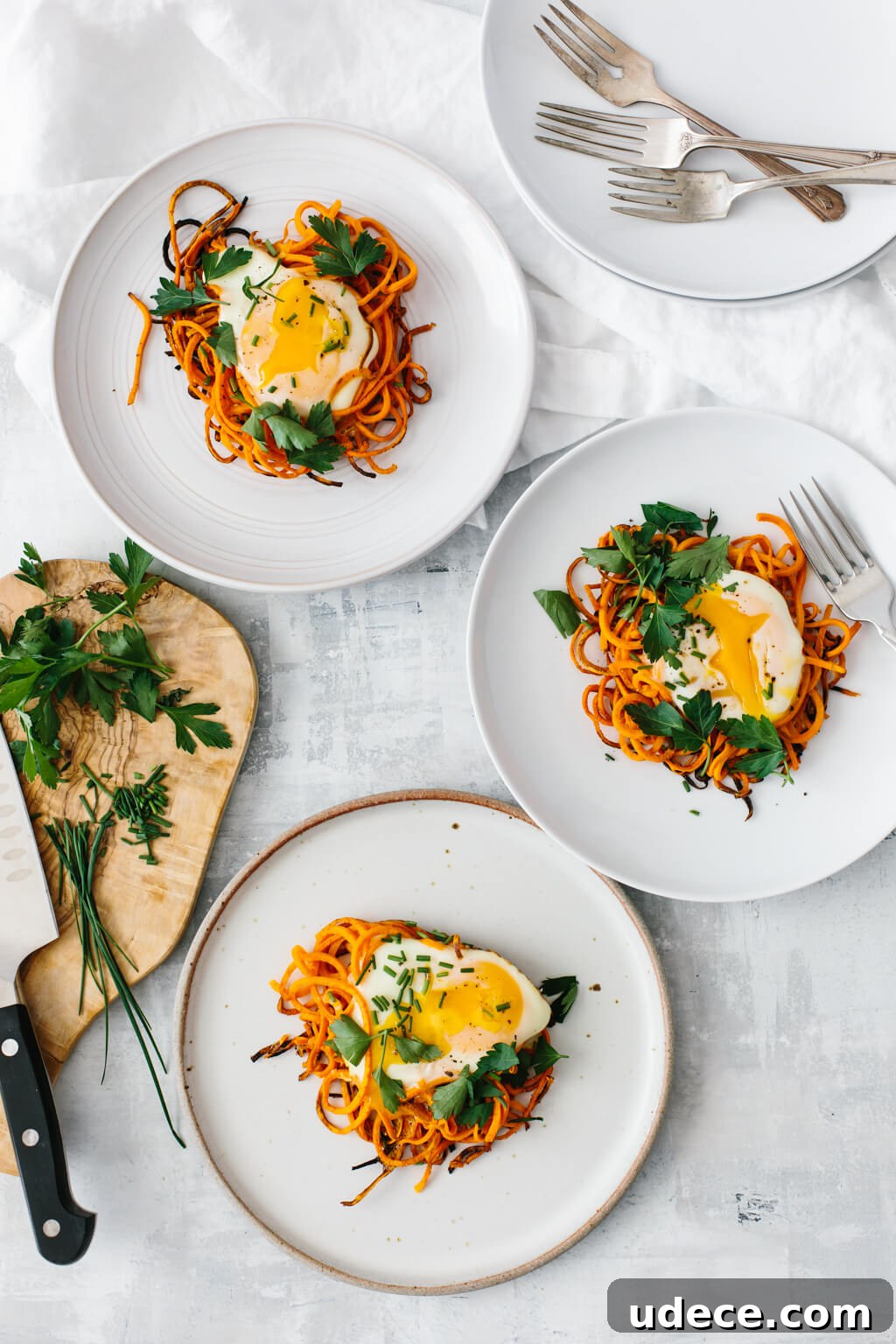 Spiralized sweet potato egg nests are a simple, delicious and healthy breakfast recipe. It's one of my favorite spiralized sweet potato recipes and it's perfect for a weekend breakfast or brunch.