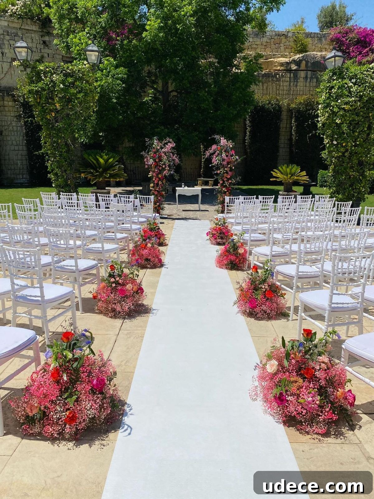 23 Whimsical Garden Wedding Ideas for a Magical Outdoor Celebration 23 21. Aisle Flowers
