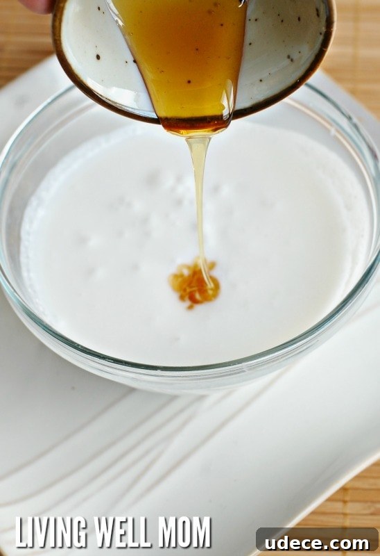 DIY Natural Hair Mask Recipe for Stronger, Shinier Hair 4 Deep condition and restore dull hair with this simple 3-ingredient, all-natural homemade hair mask. It’s gentle and easy enough to use on kids too!