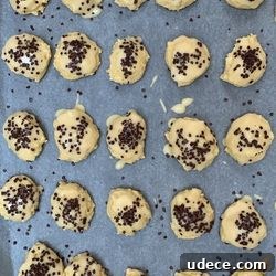 Advocaat Egg Liqueur Truffles: Creamy Dutch Dessert Bites 6 img 465 5