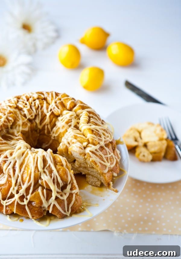 50 Zesty Citrus Desserts: Bright Recipes for Every Occasion 50 Lemon Monkey Bread