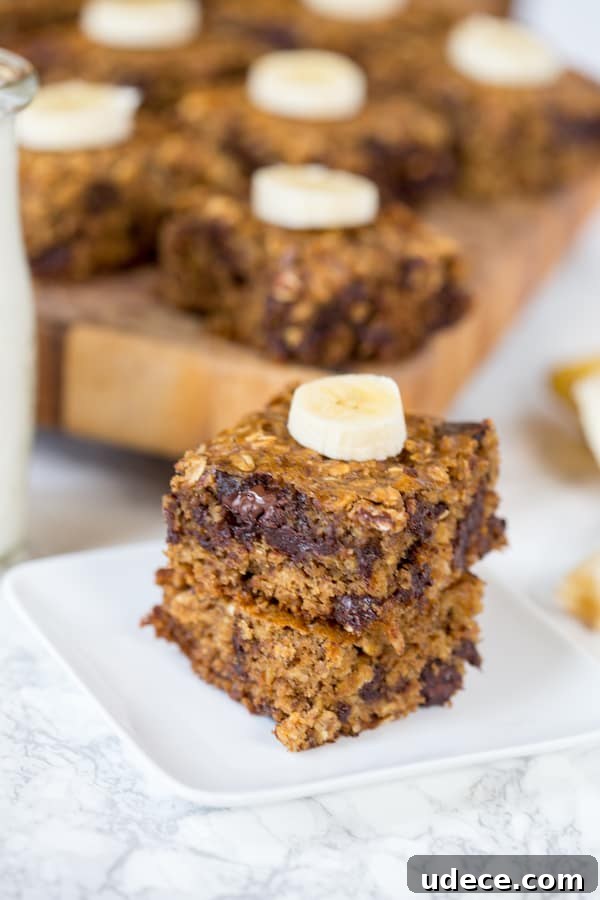 Dark Chocolate Banana Oat Bars Recipe — Chewy Snack Bars 3 Dark Chocolate Banana Oat Bars