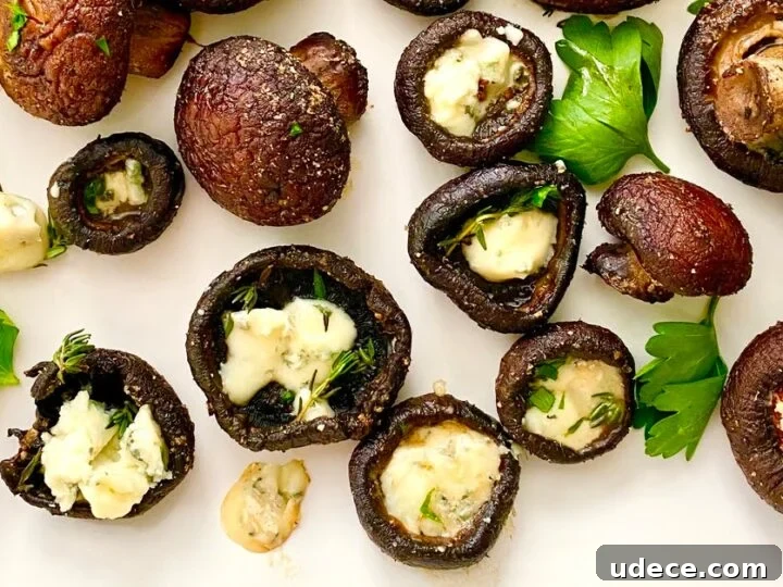 Image for Garlic Butter Mushrooms with Blue Cheese