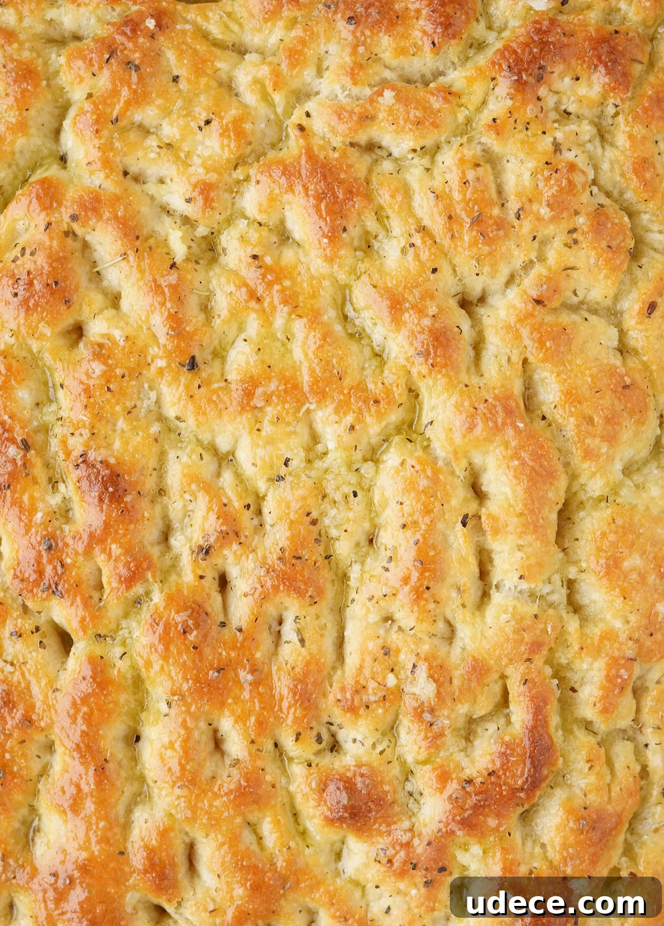 Learn how to make a perfectly golden and crunchy focaccia at home