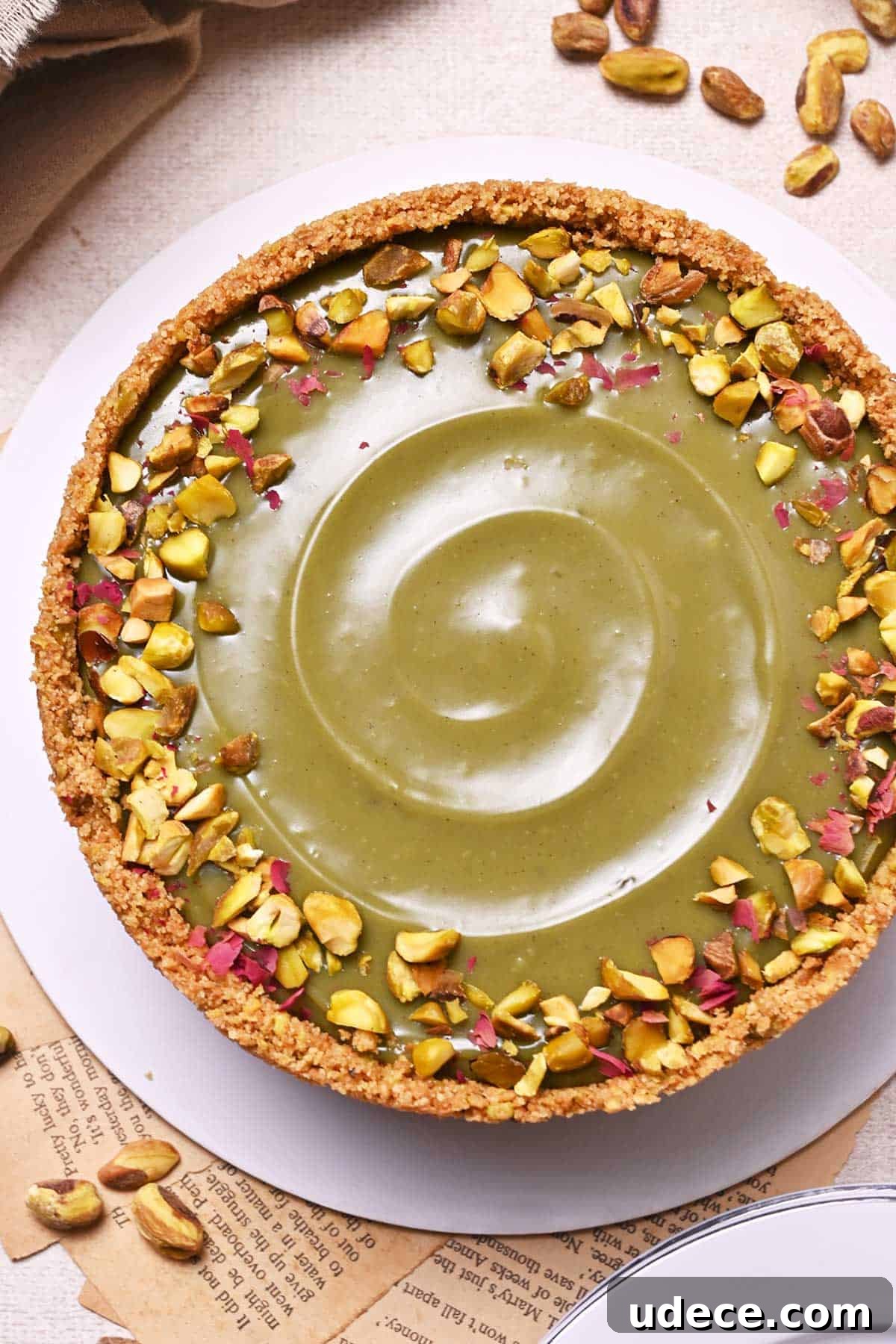 no-bake pistachio cheesecake with pistachio ganache